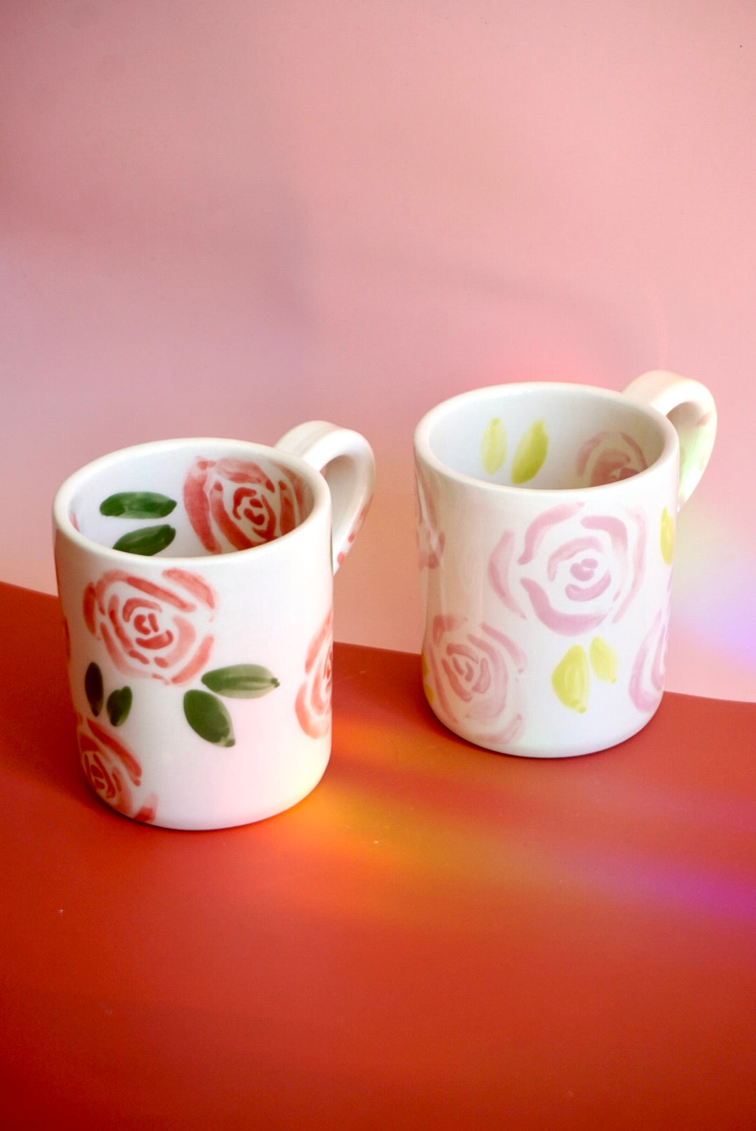 Taza rosas rojas