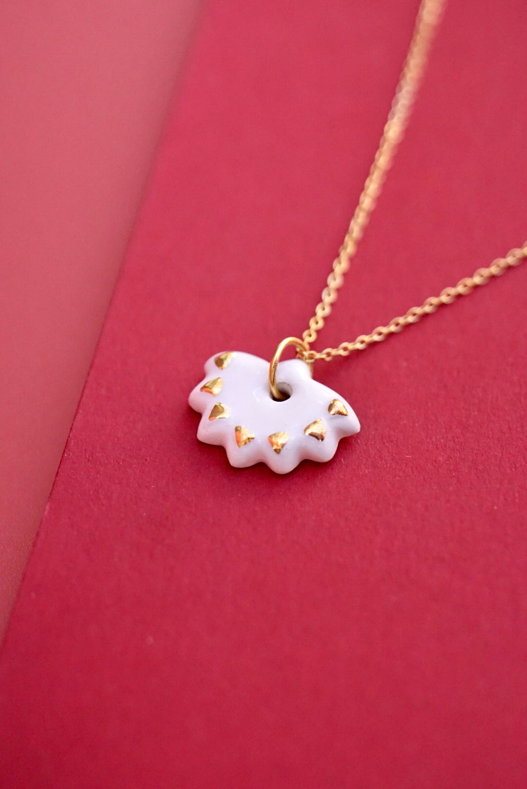 Gili gold necklace