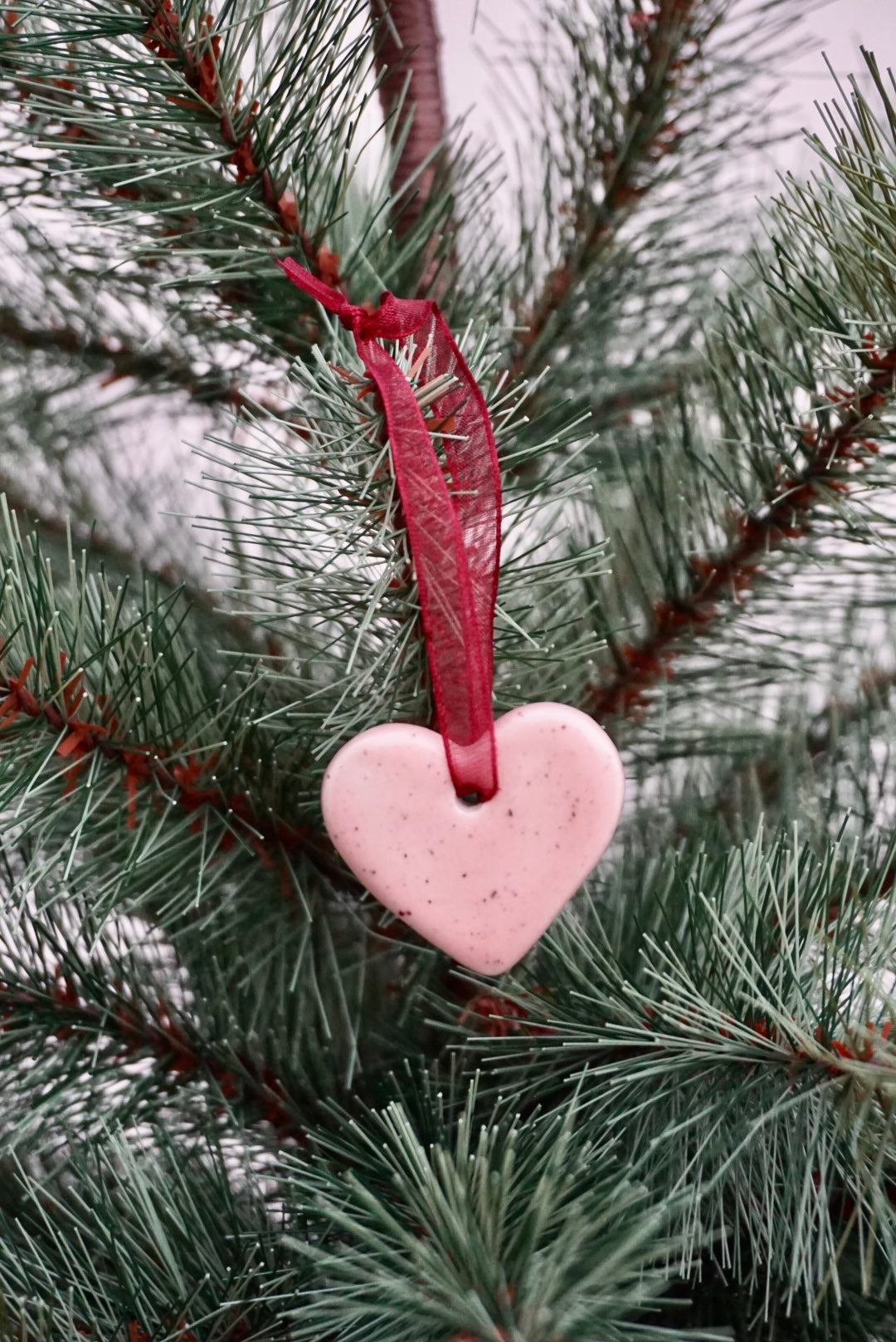 Decoración navidad corazón rosa pequeño