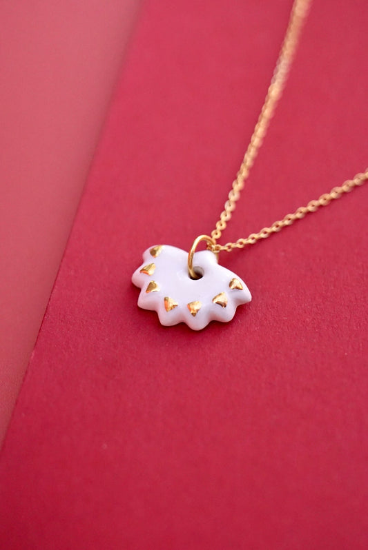 Gili gold necklace